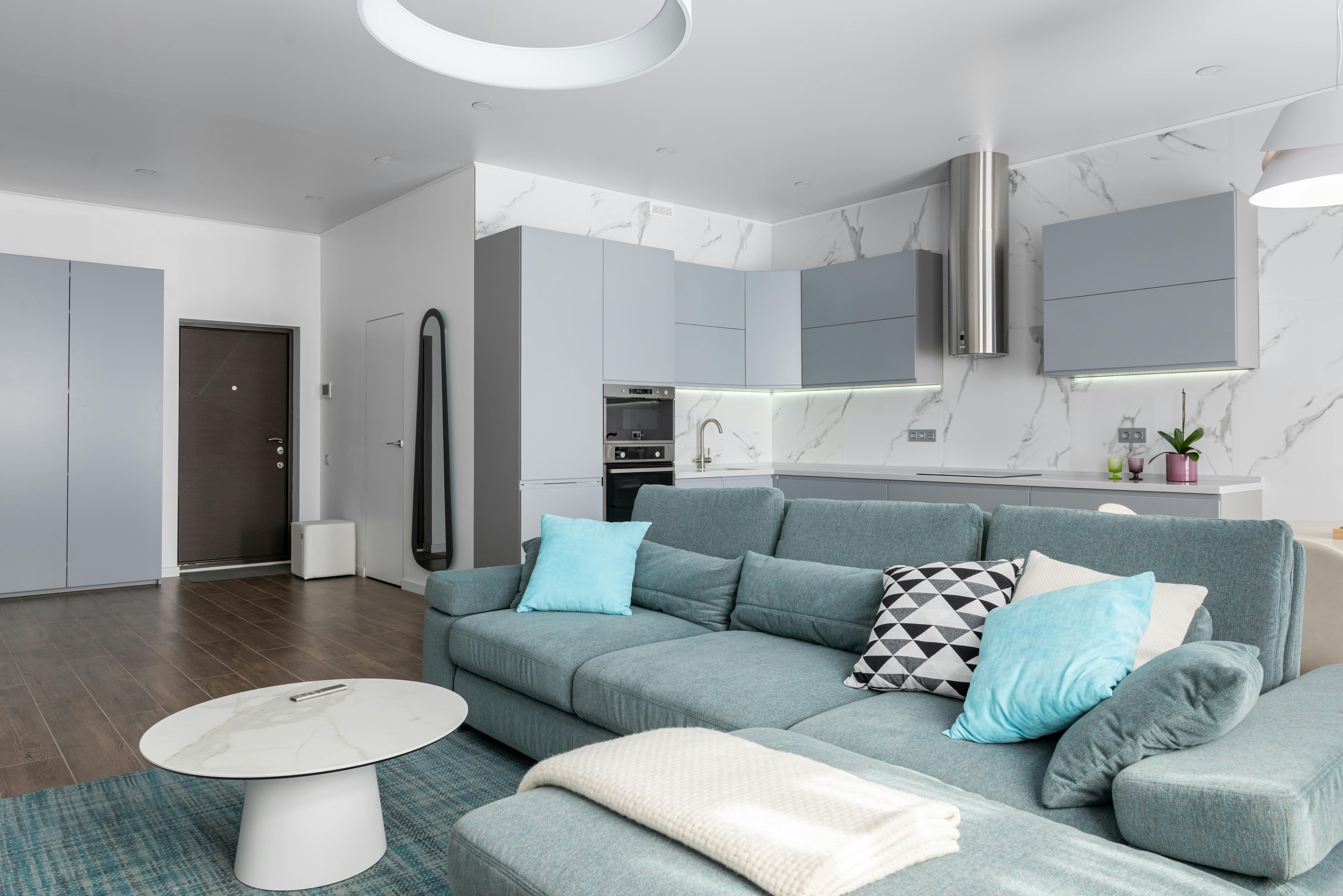 How Big is 600 Square Feet?